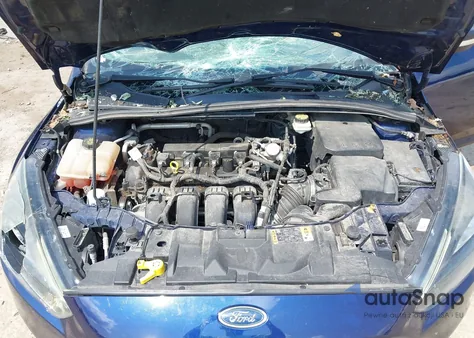 2017 Ford Focus Sel z USA, uszkodzony, nr VIN 1FADP3M24HL244082